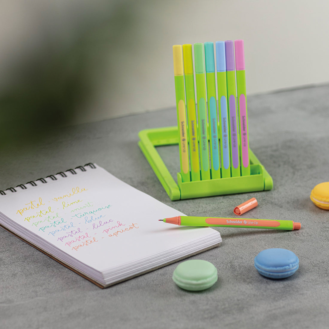 Line-Up Pastel Fineliners 0.4mm with Case stand, 8 pieces