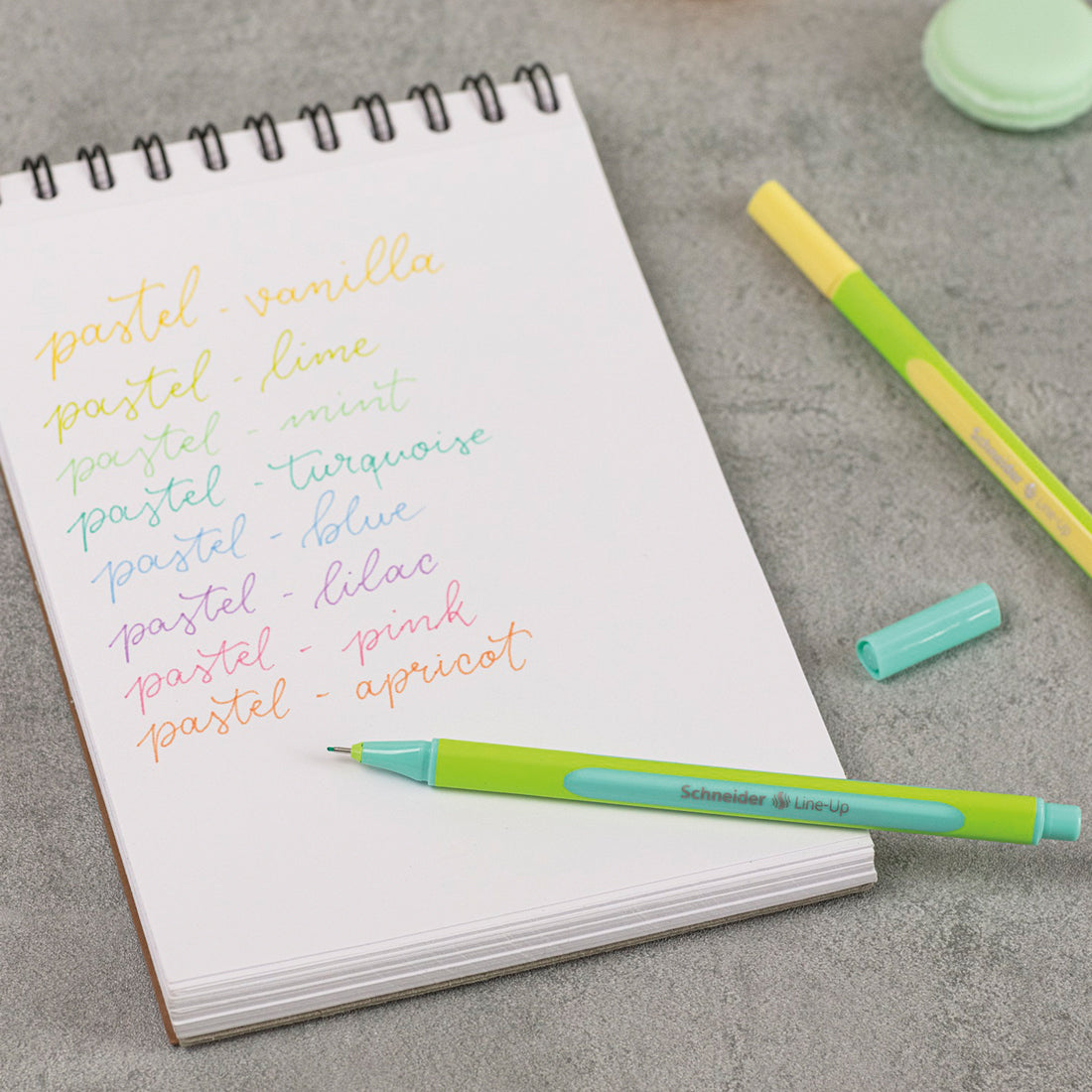 Line-Up Pastel Fineliners 0.4mm with Case stand, 8 pieces