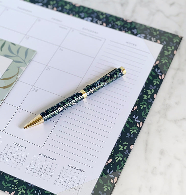 Garden Desk Pad Calendar 2023