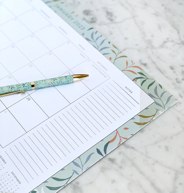 Botanical Desk Pad Calendar 2023